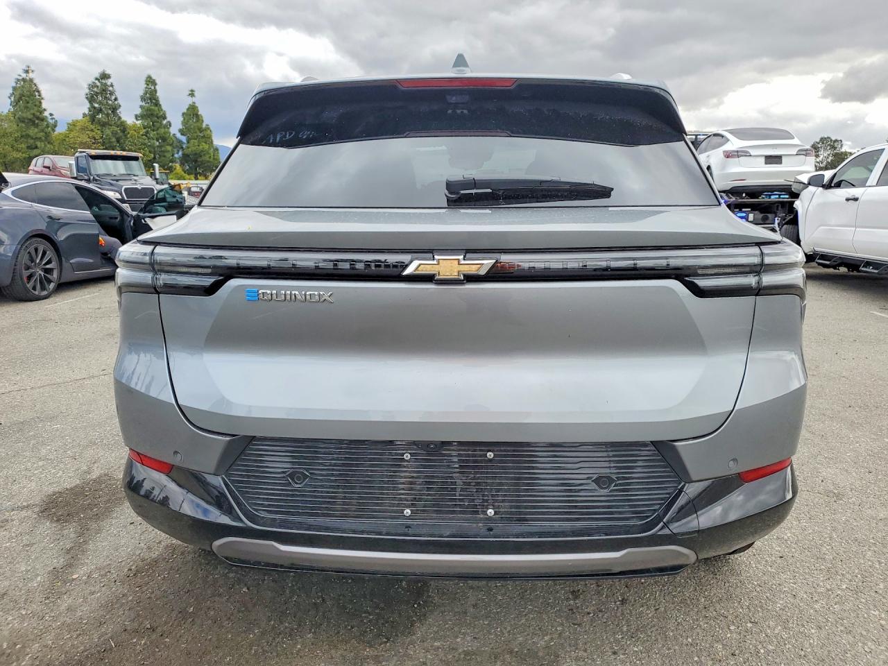 2025 CHEVROLET EQUINOX