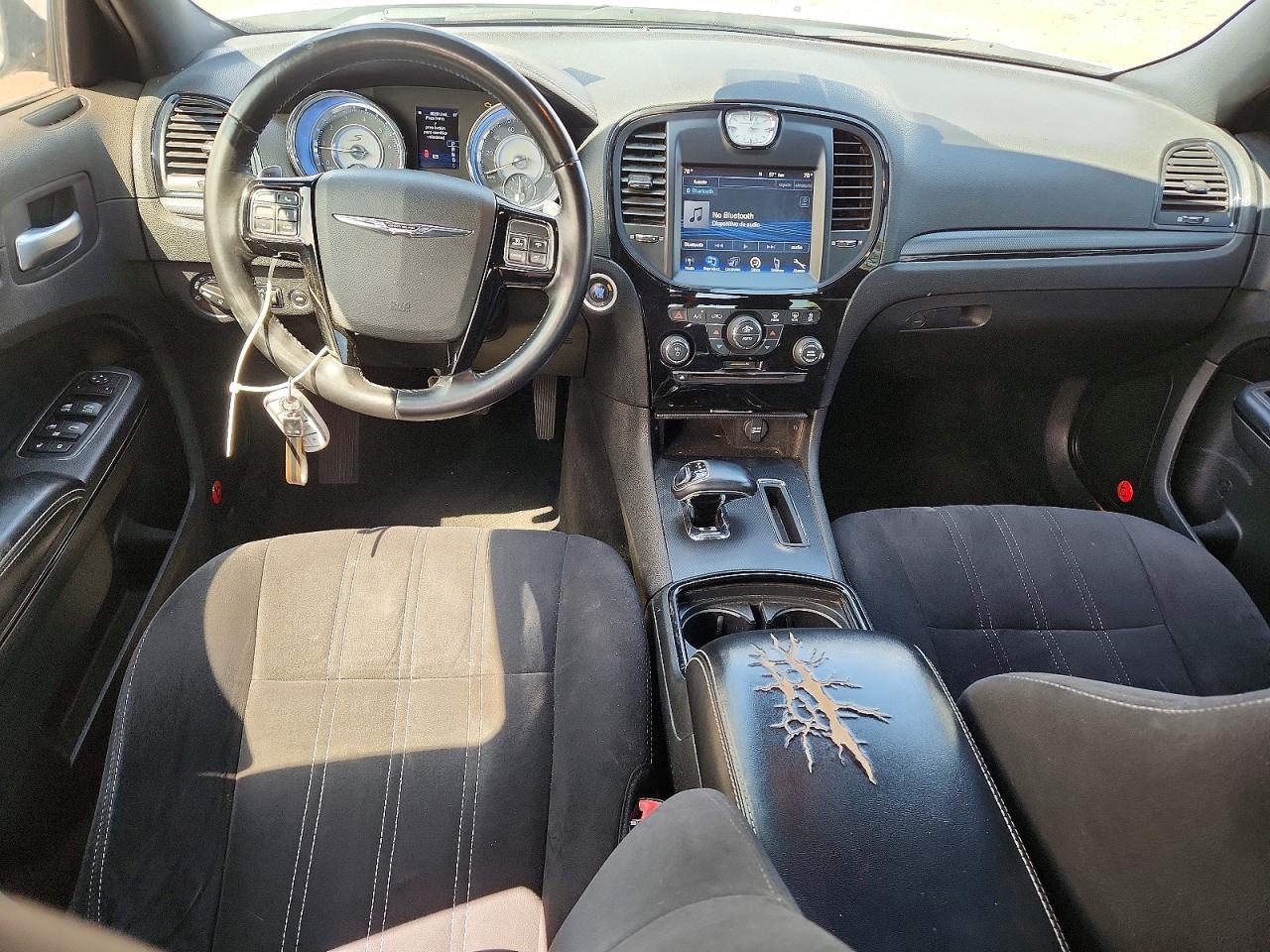 2012 CHRYSLER 300