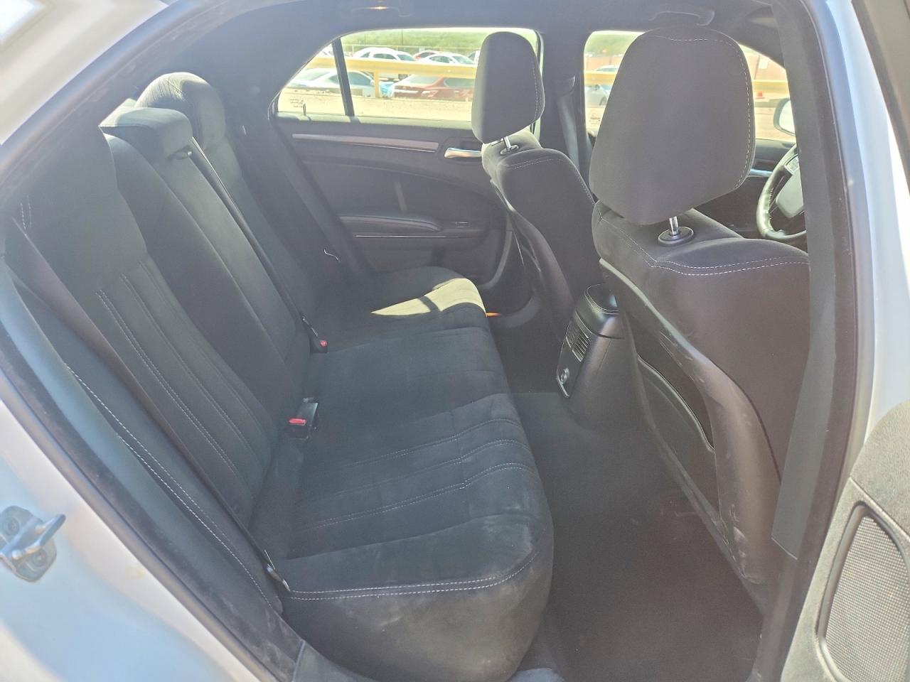 2012 CHRYSLER 300
