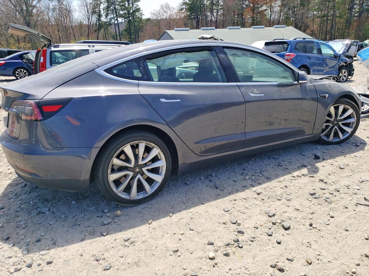 2018 TESLA MODEL 3