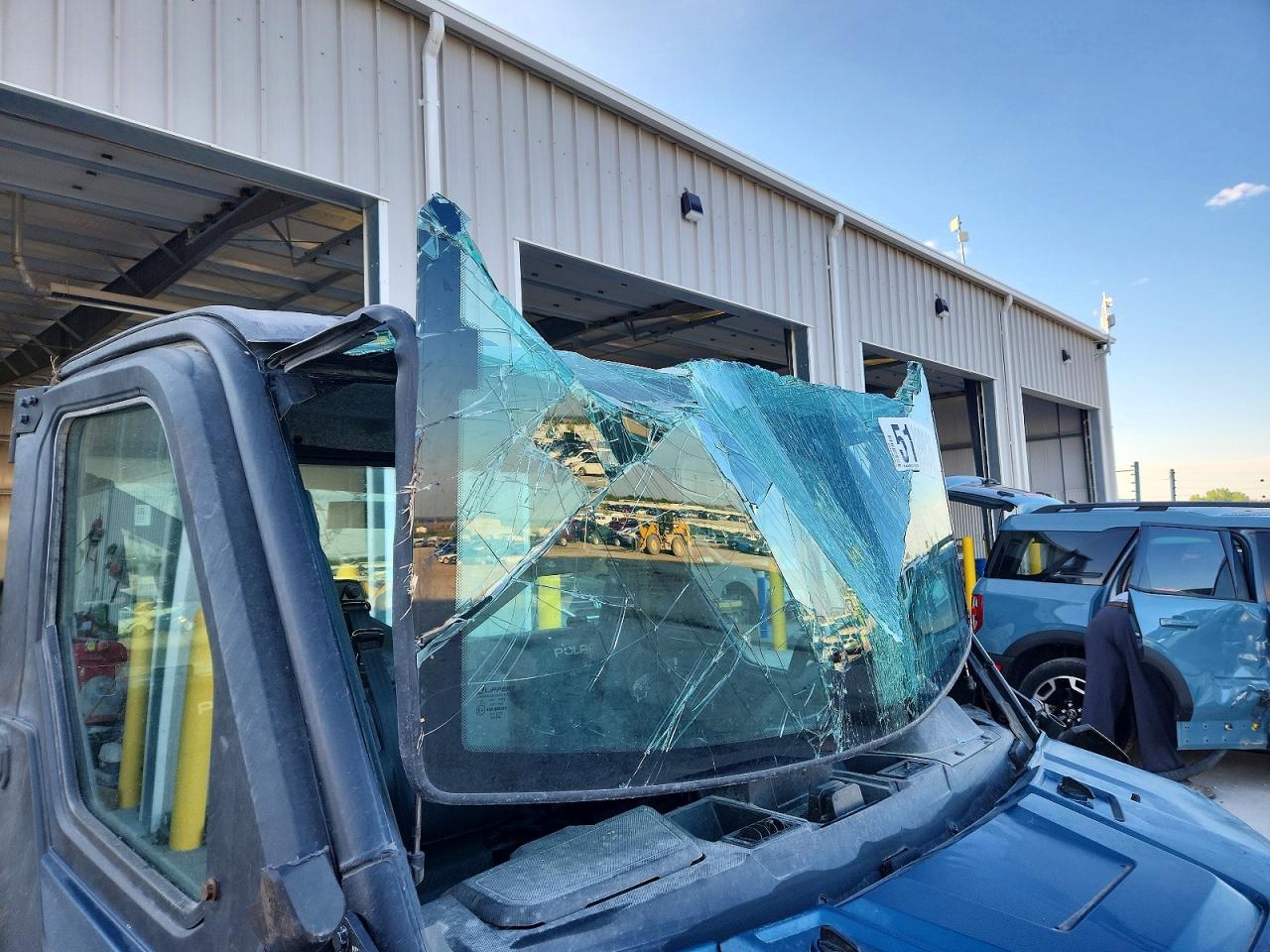 2025 POLARIS SIDEBYSIDE