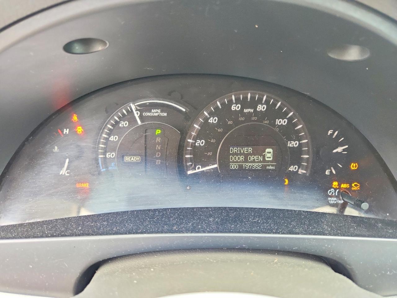 2009 TOYOTA CAMRY