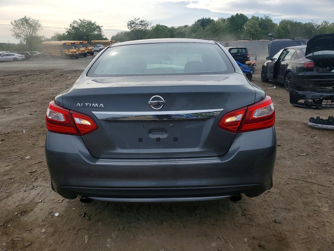 2017 NISSAN ALTIMA