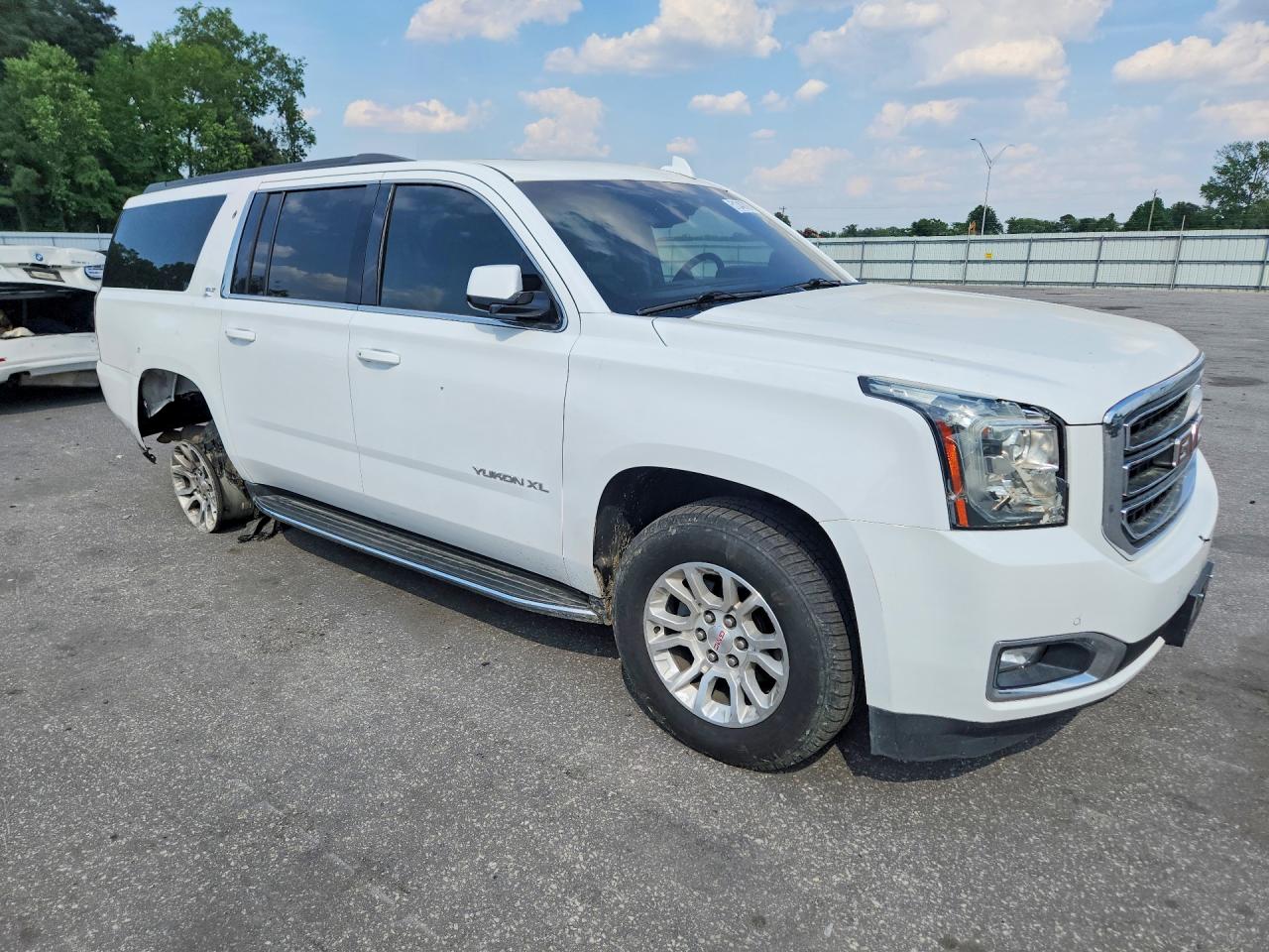 2019 GMC YUKON