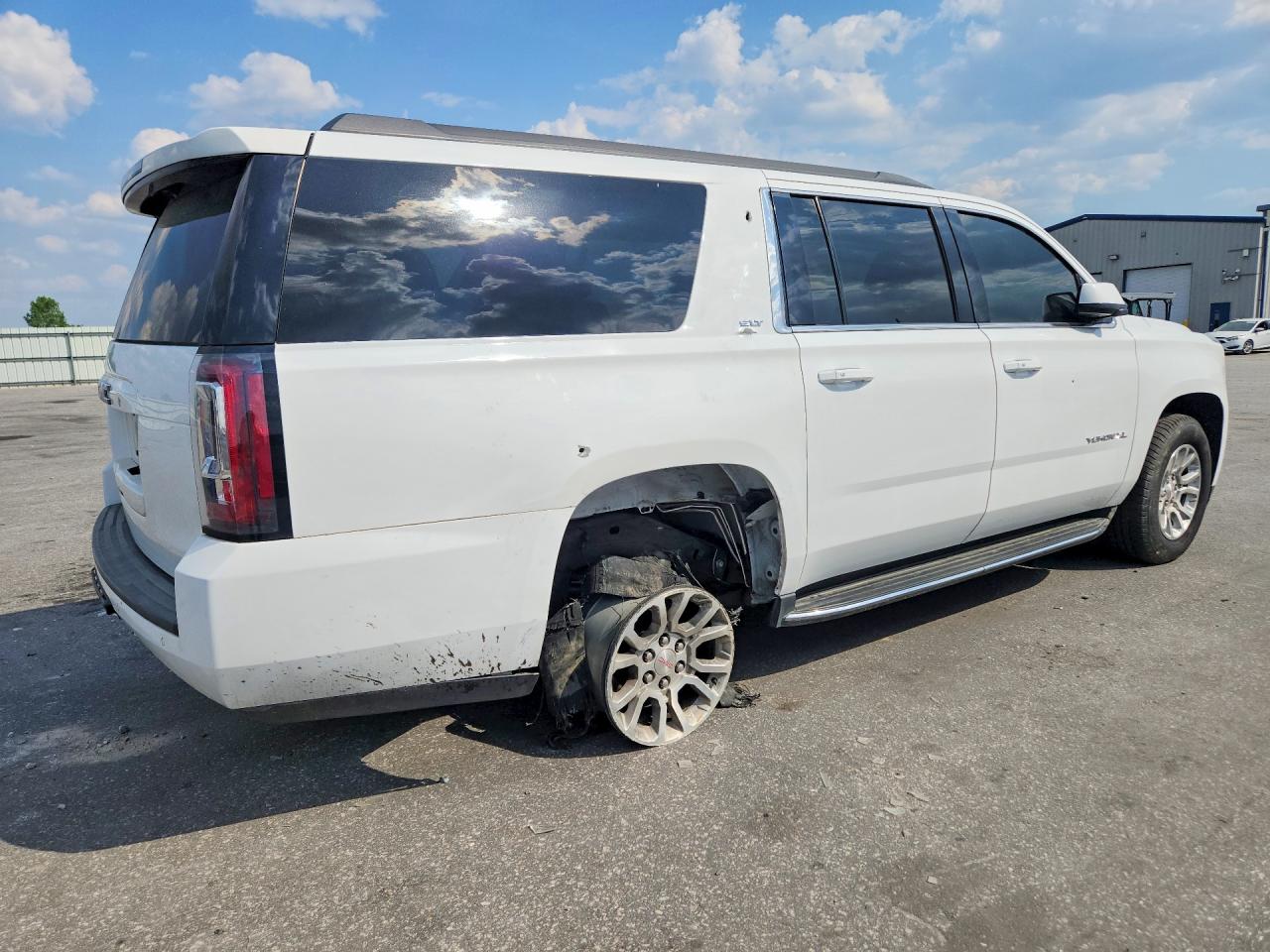 2019 GMC YUKON