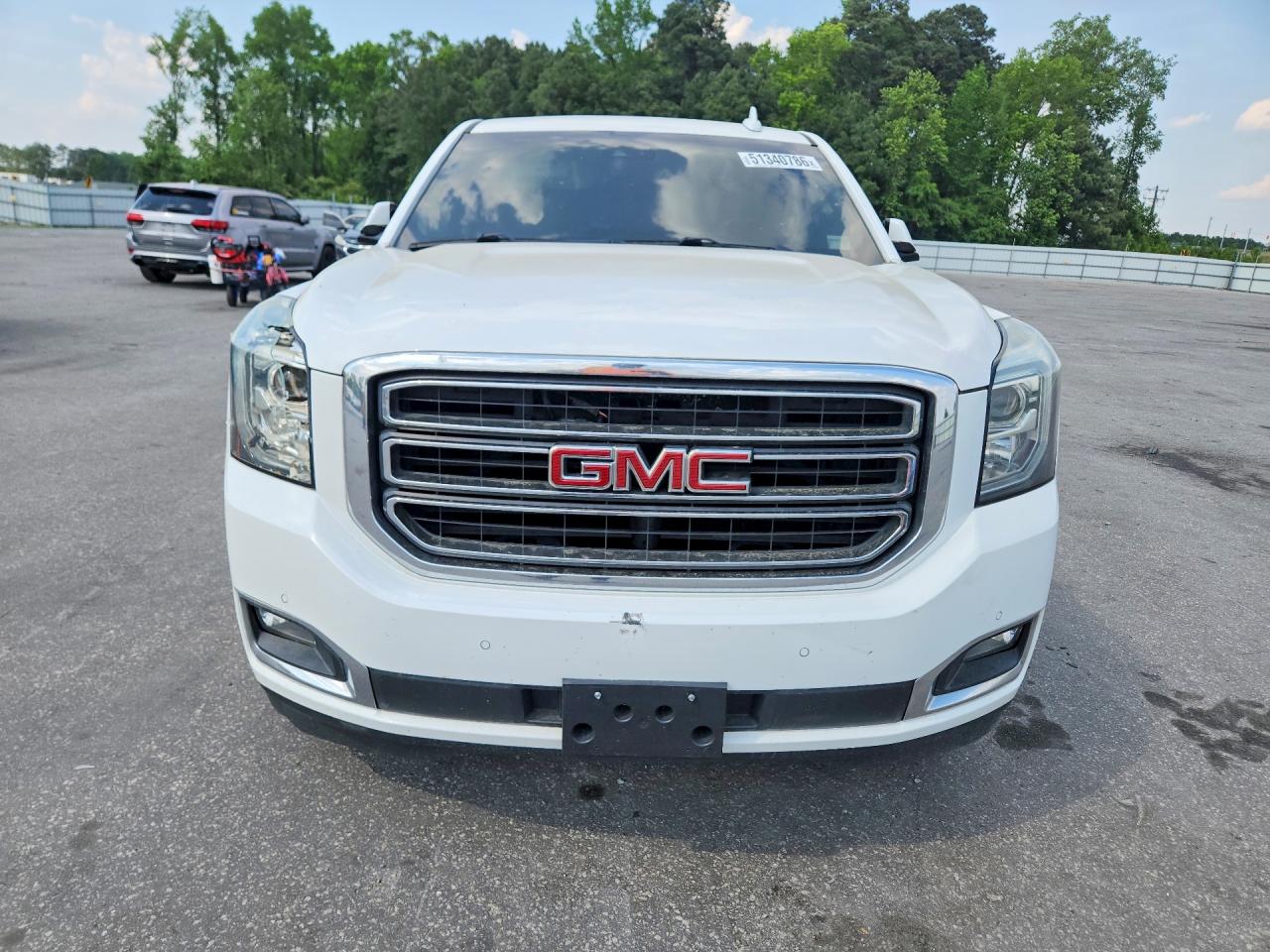 2019 GMC YUKON
