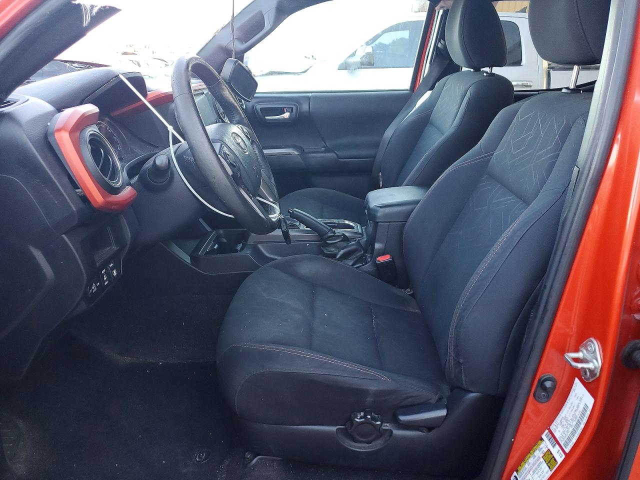 2017 TOYOTA TACOMA