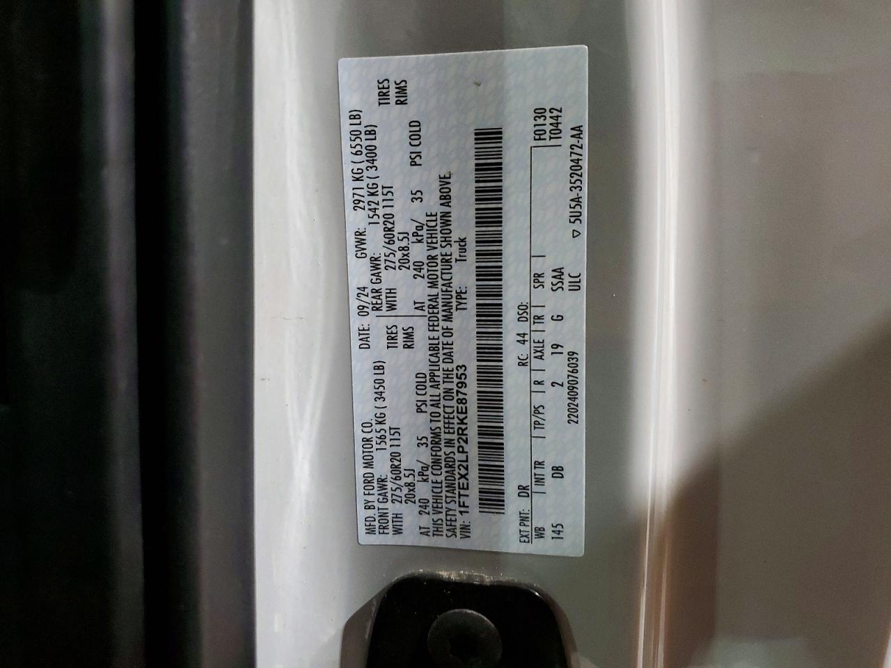 2024 FORD F150 STX
