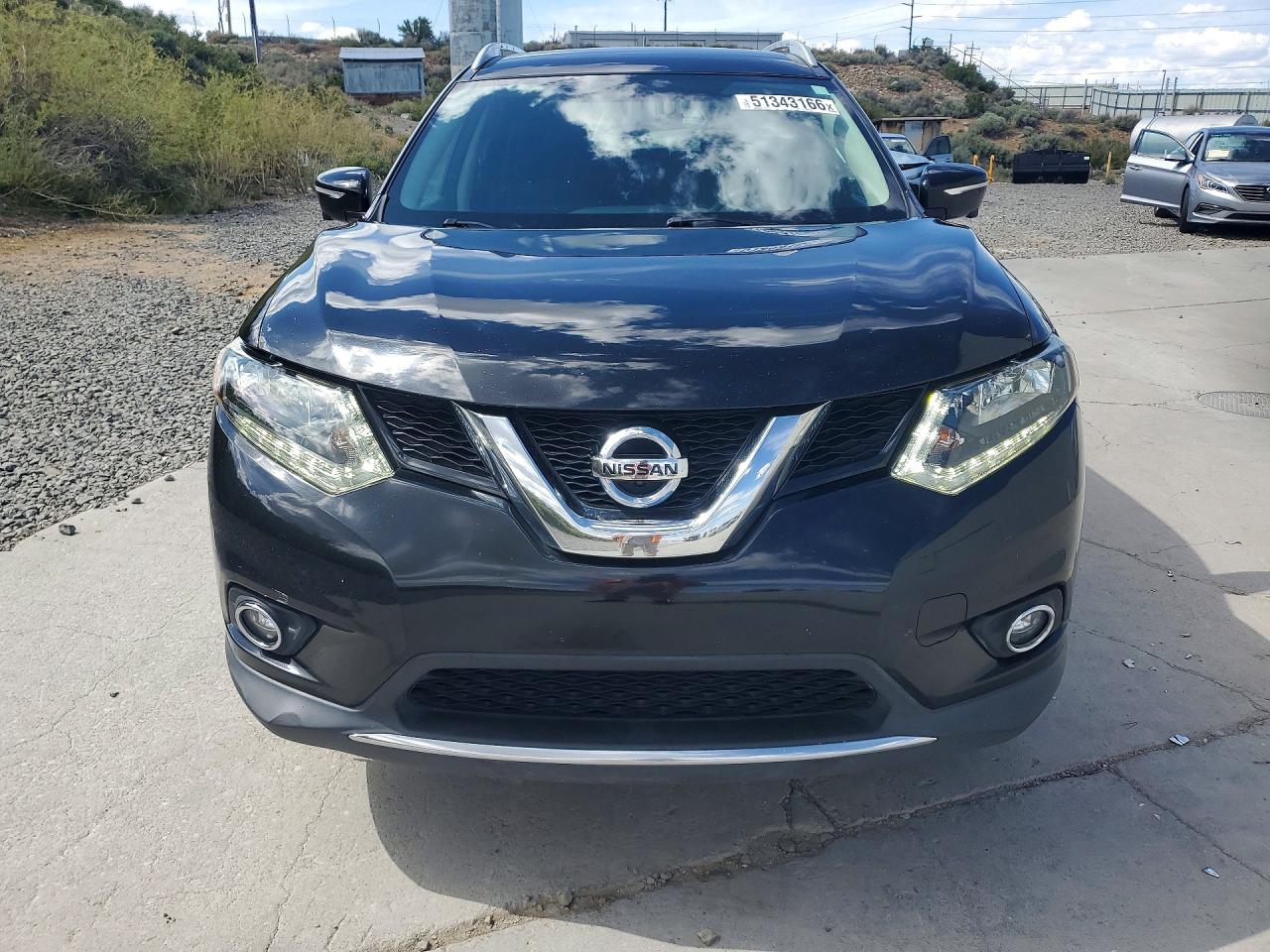 2015 NISSAN ROGUE