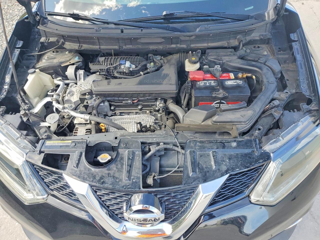 2015 NISSAN ROGUE