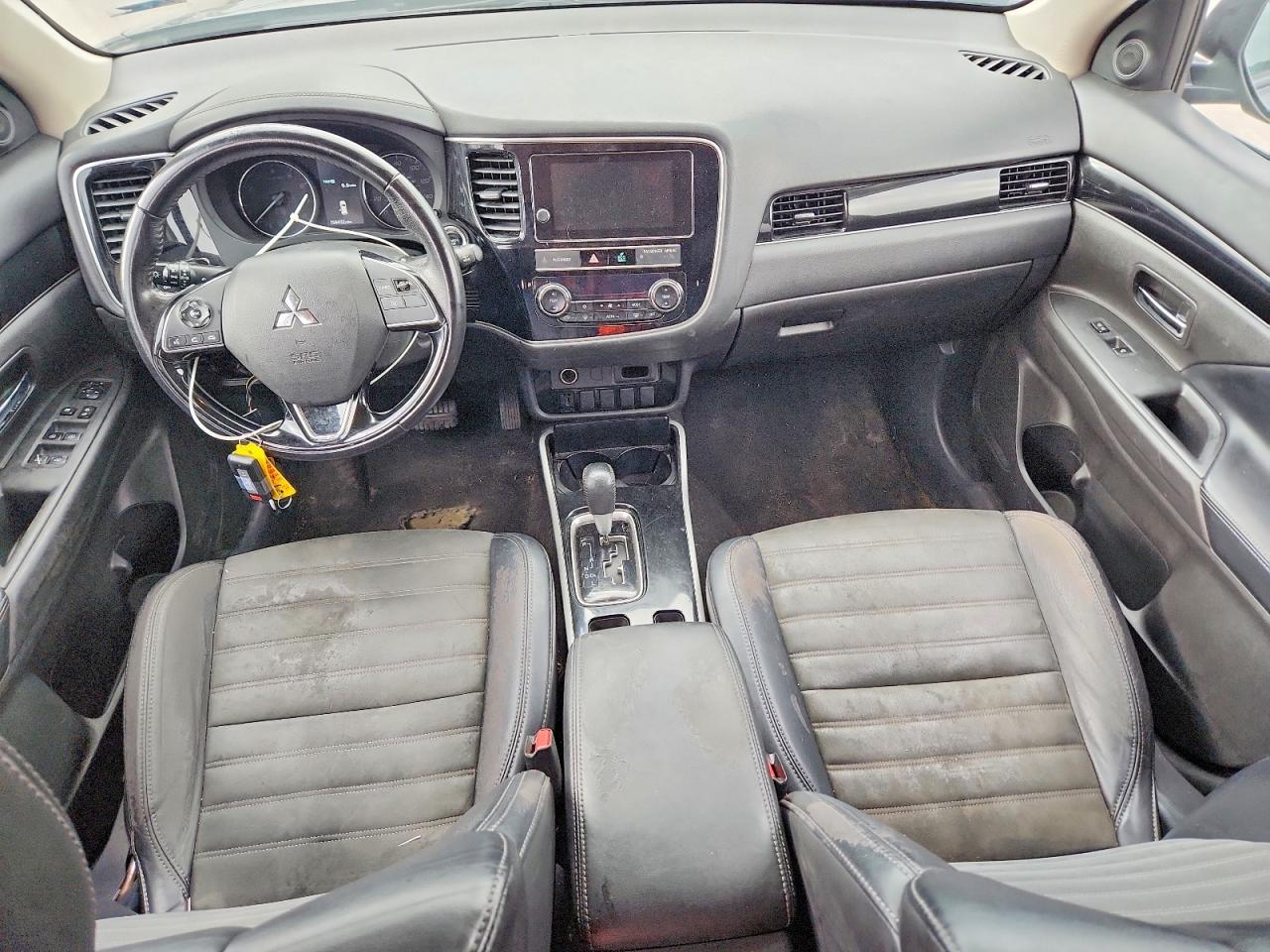2019 MITSUBISHI OUTLANDER