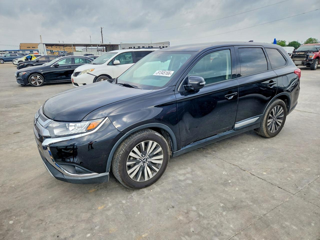 2019 MITSUBISHI OUTLANDER