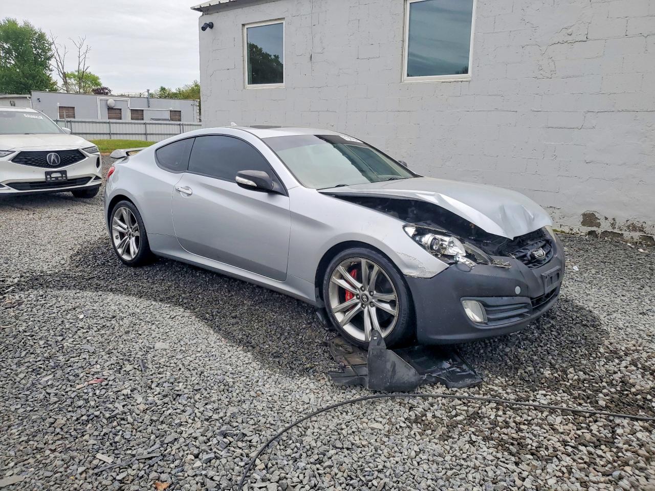 2012 HYUNDAI GENESIS