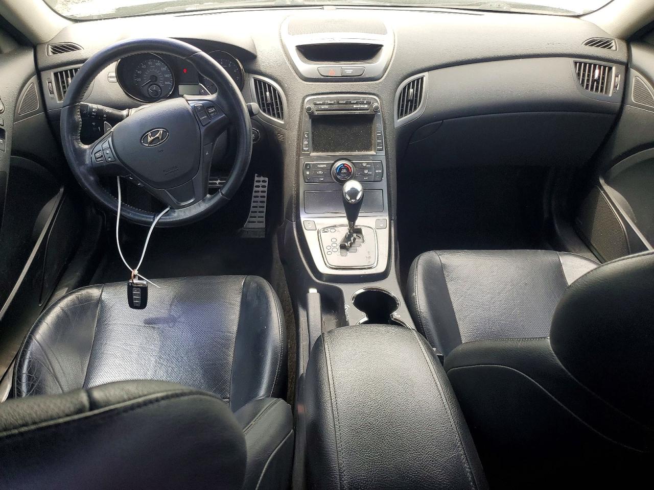 2012 HYUNDAI GENESIS