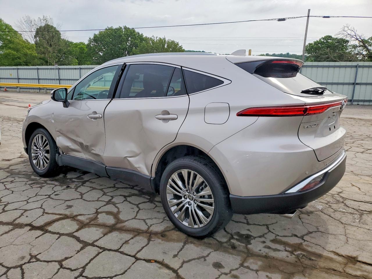 2023 TOYOTA VENZA