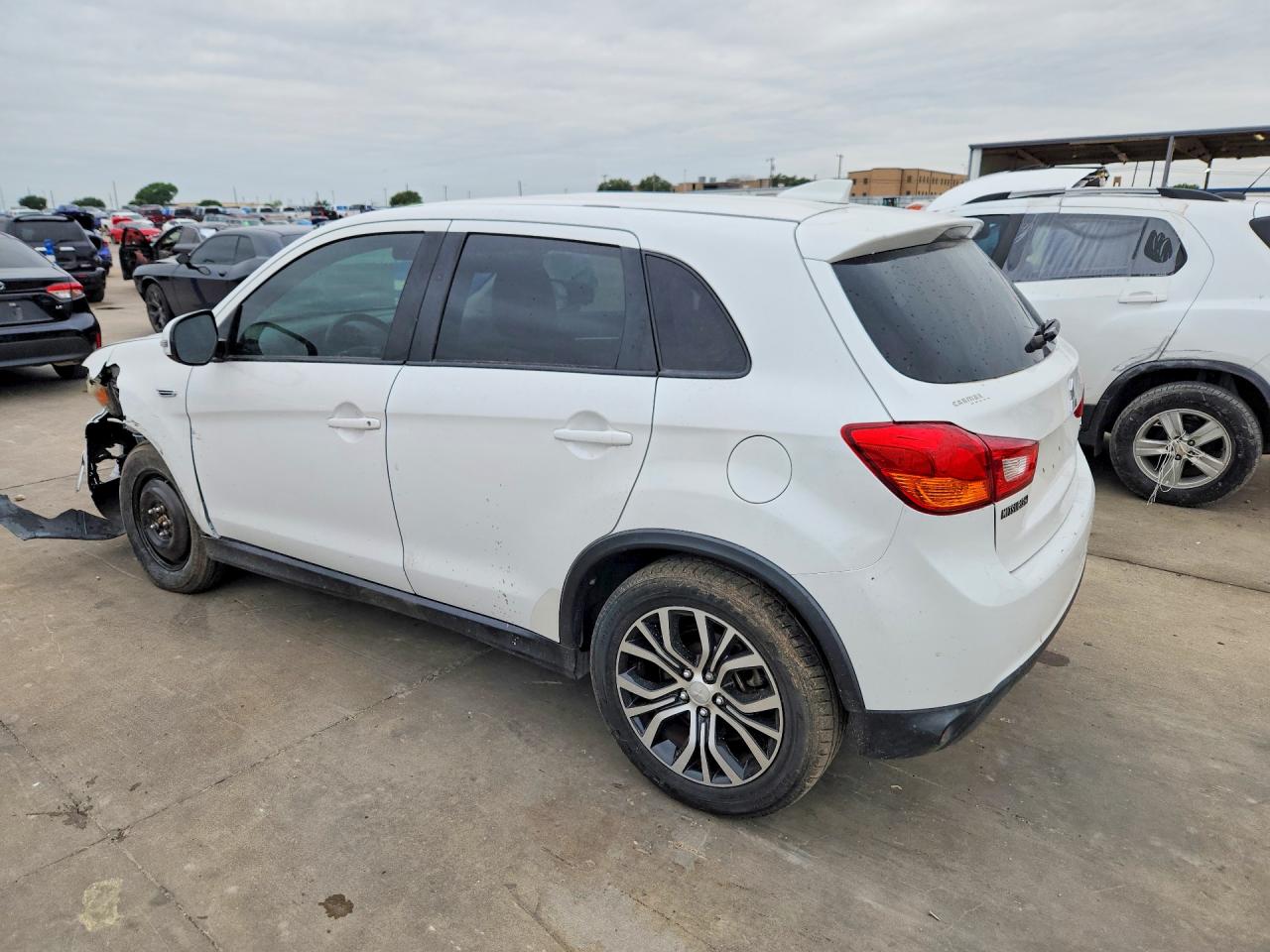 2017 MITSUBISHI OUTLANDER