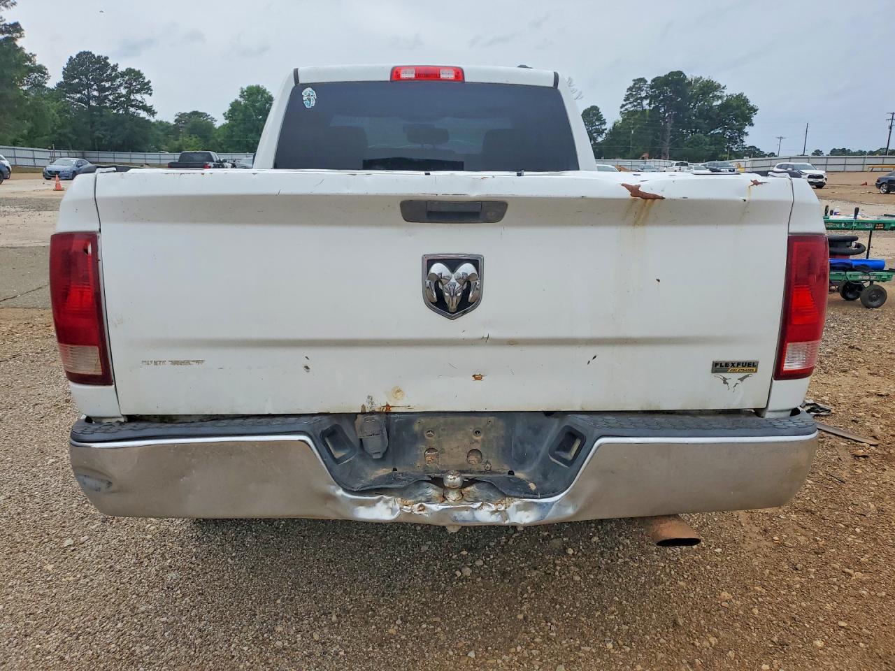 2011 DODGE RAM 1500