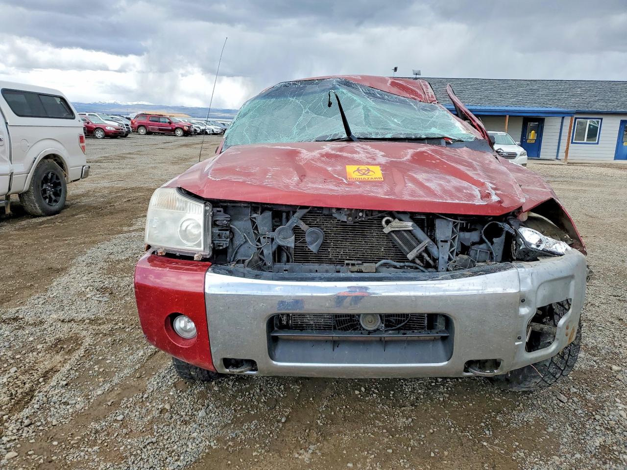 2004 NISSAN TITAN