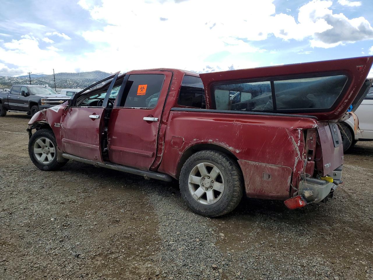 2004 NISSAN TITAN