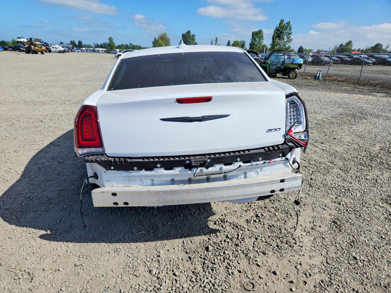 2022 CHRYSLER 300