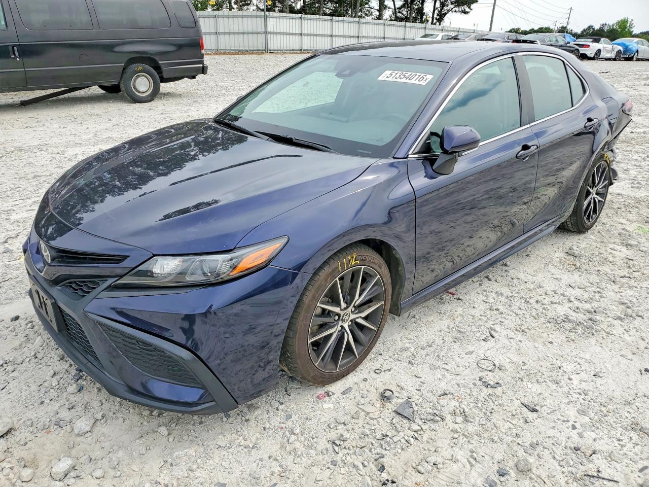 2022 TOYOTA CAMRY