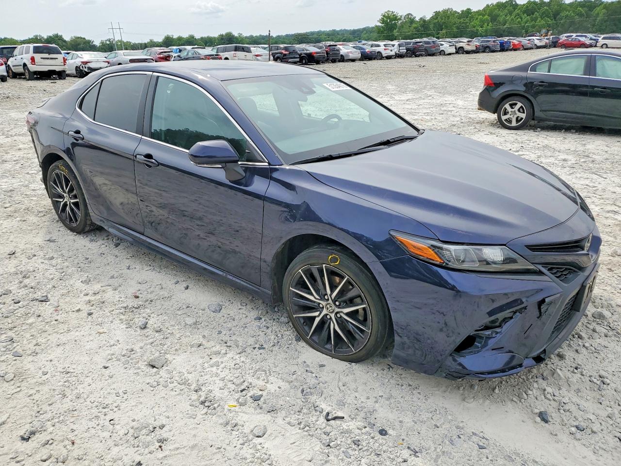 2022 TOYOTA CAMRY