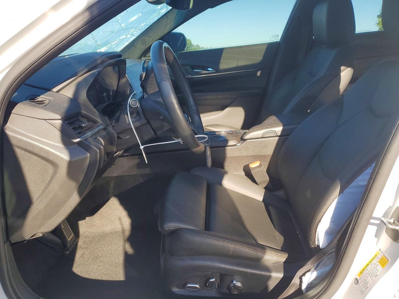 2021 CADILLAC CT4