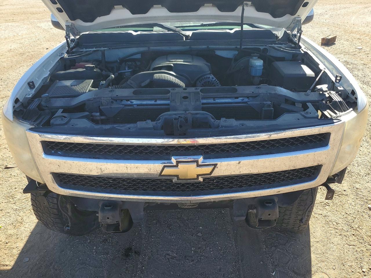 2011 CHEVROLET SILVERADO