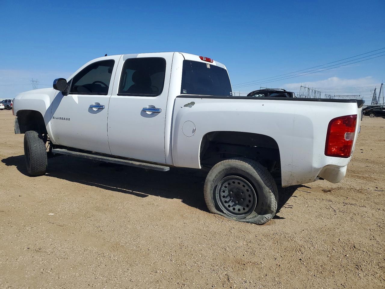 2011 CHEVROLET SILVERADO