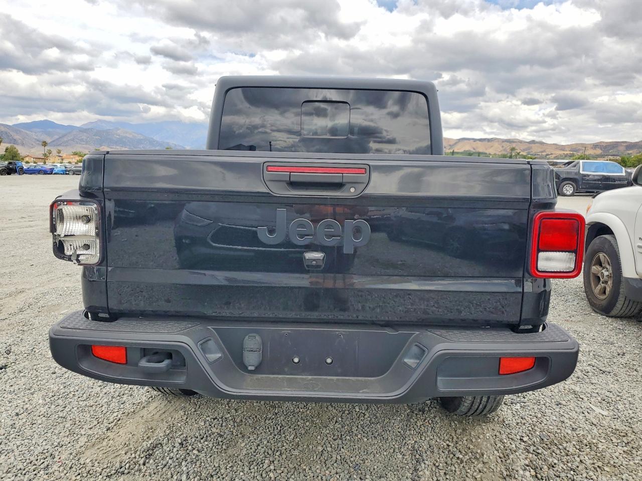 2020 JEEP GLADIATOR