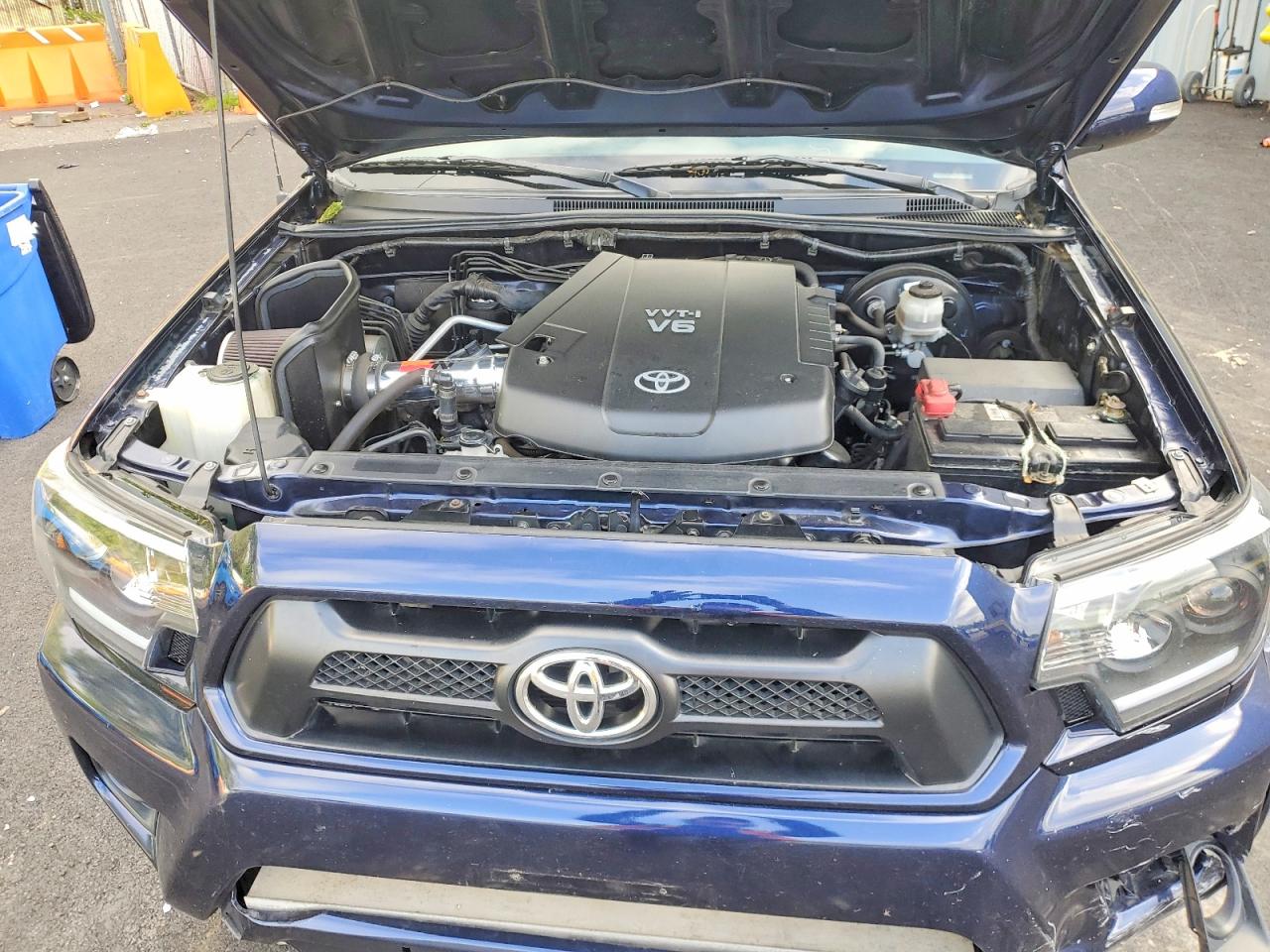 2012 TOYOTA TACOMA