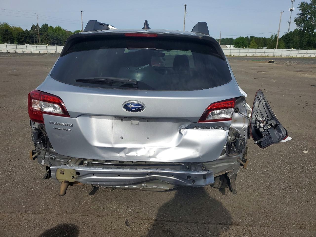 2019 SUBARU OUTBACK