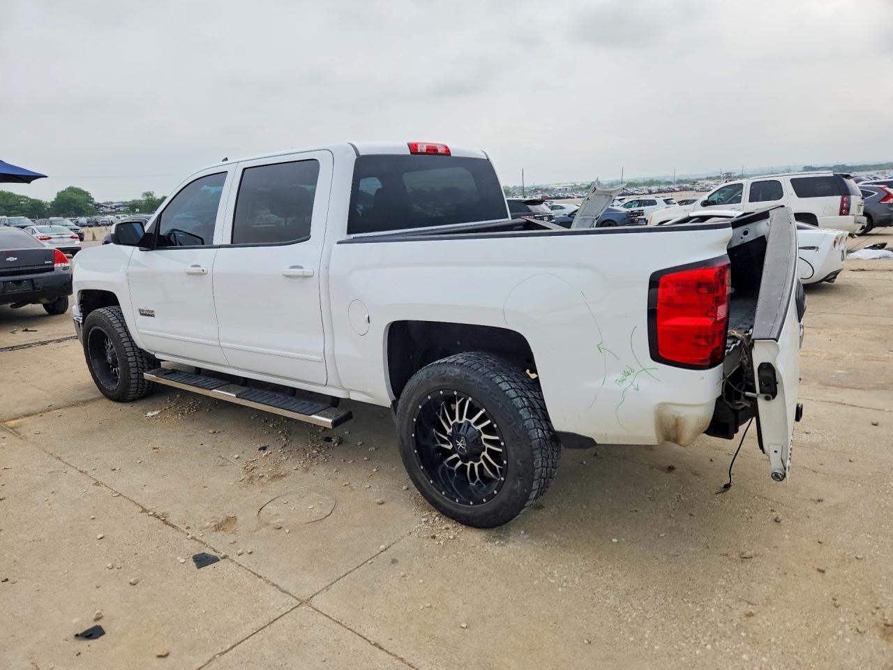 2015 CHEVROLET SILVERADO