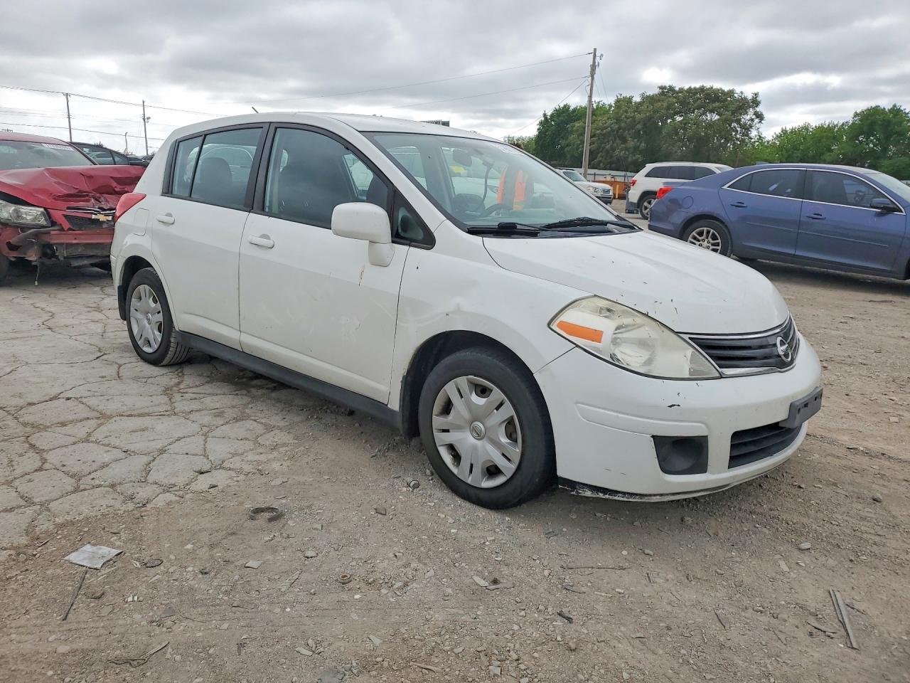2011 NISSAN VERSA 1.8