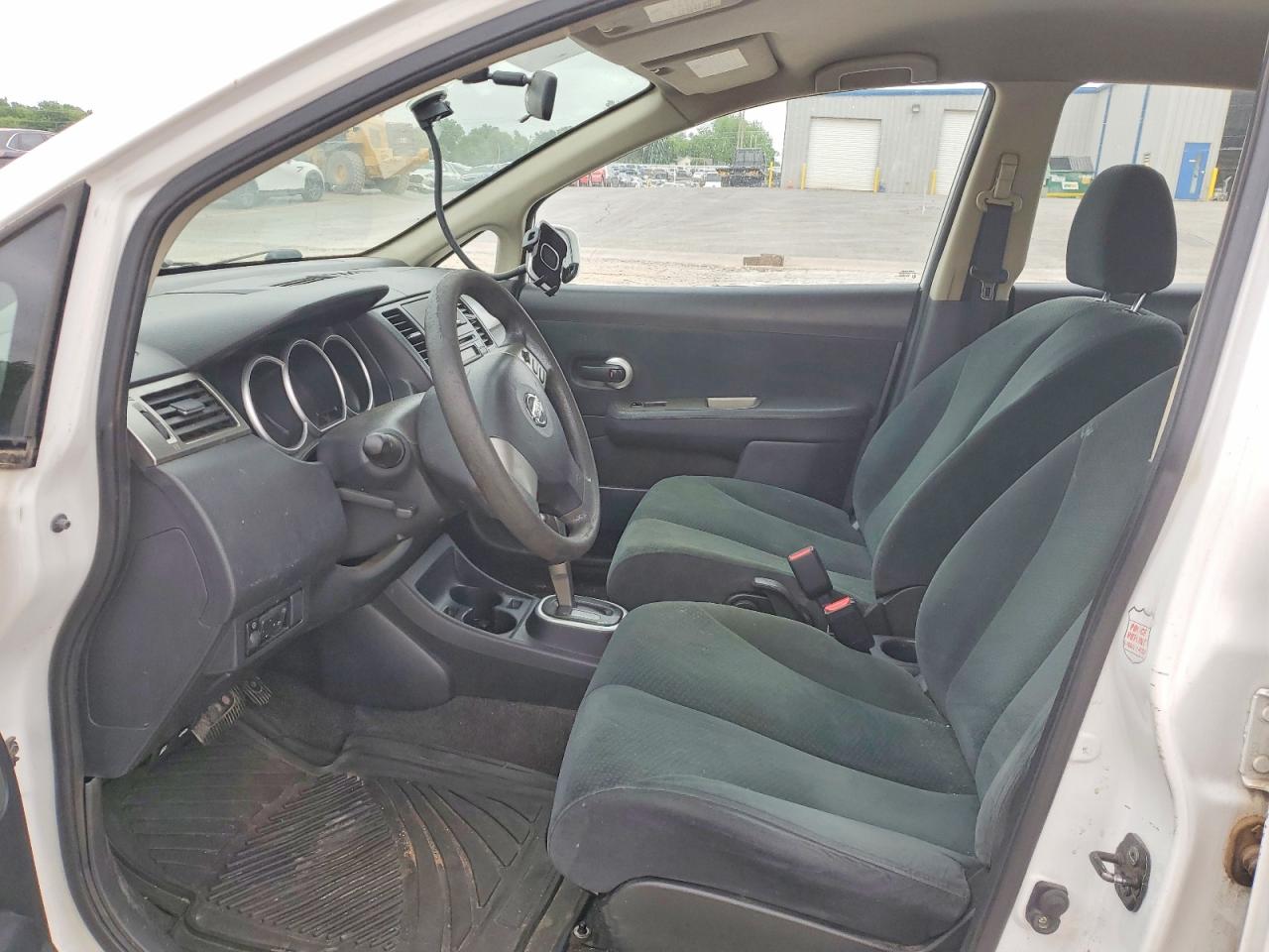 2011 NISSAN VERSA 1.8