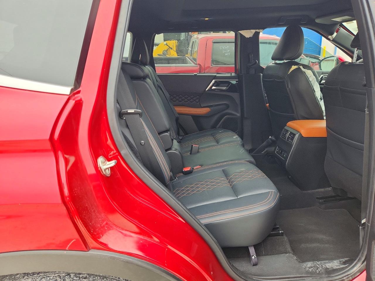 2024 MITSUBISHI OUTLANDER