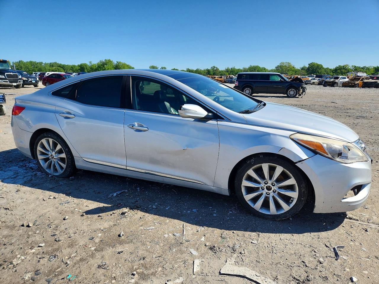 2014 HYUNDAI AZERA