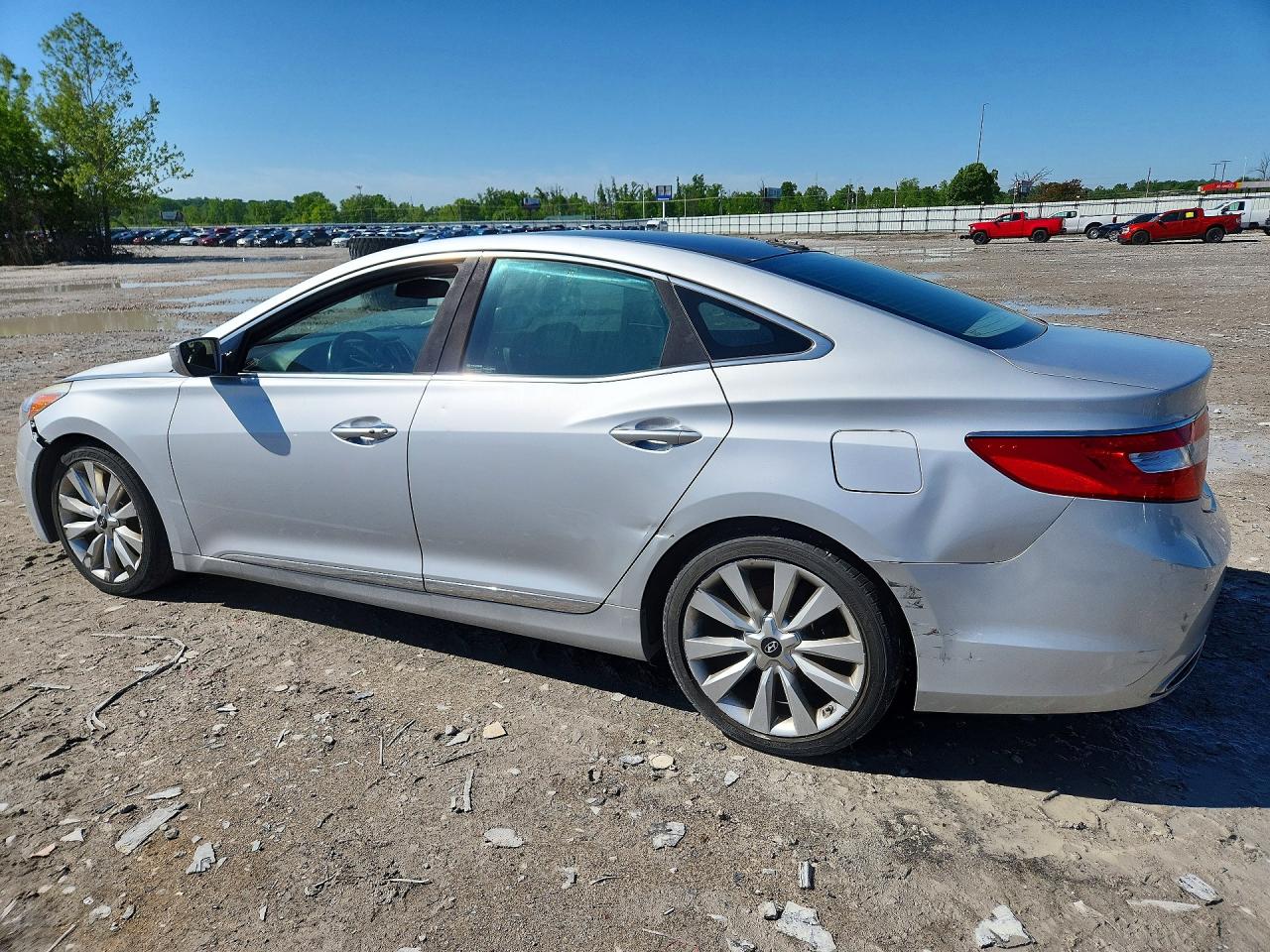 2014 HYUNDAI AZERA