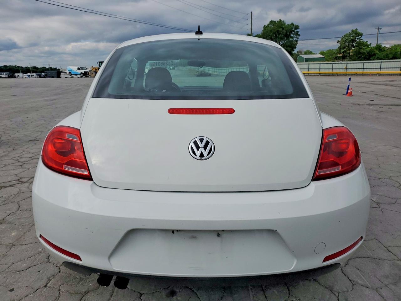 2014 VOLKSWAGEN BEETLE