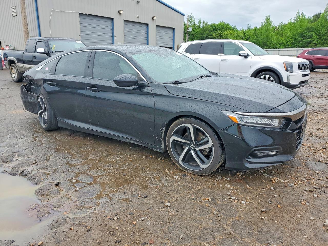 2018 HONDA ACCORD