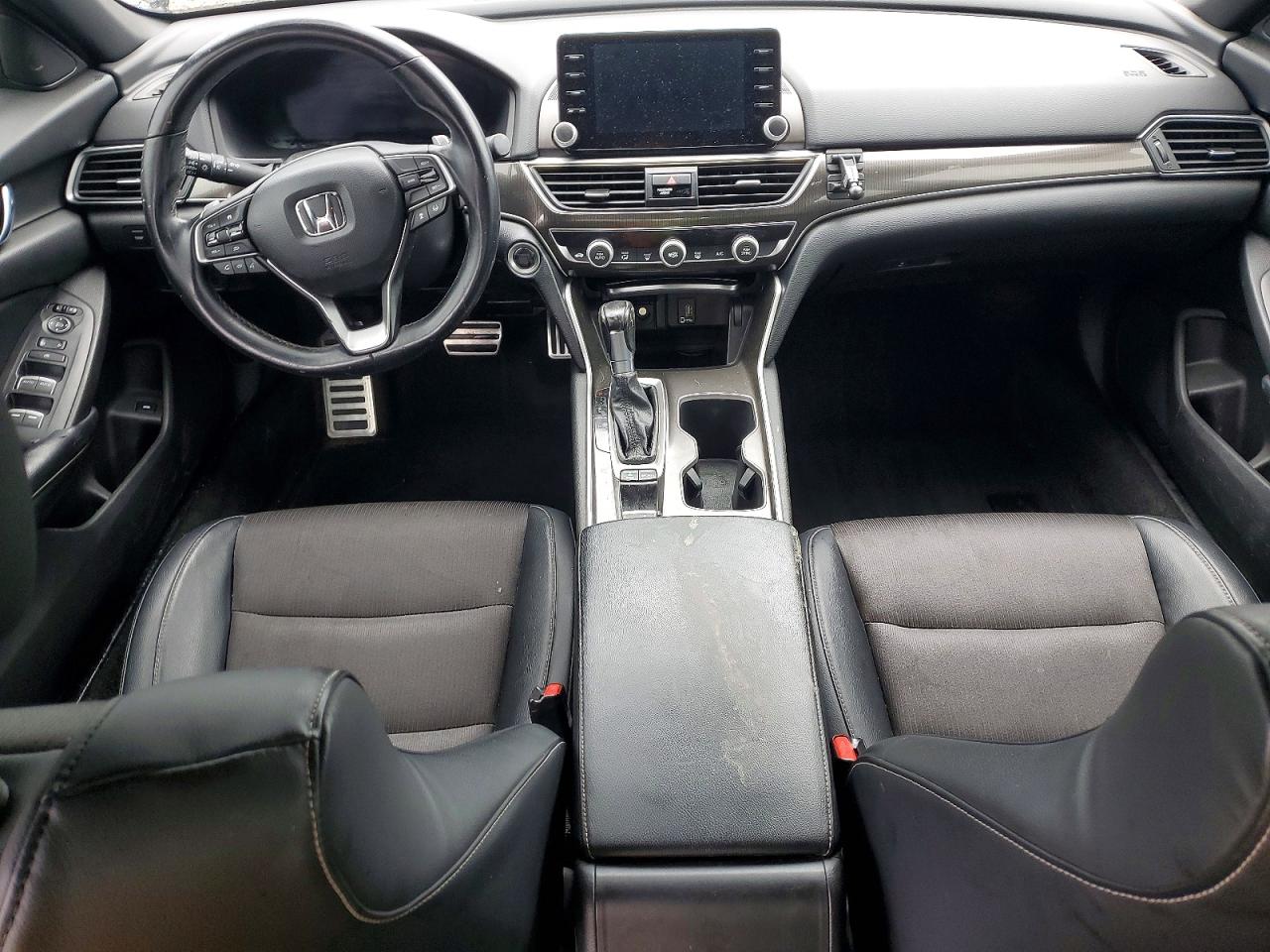 2018 HONDA ACCORD