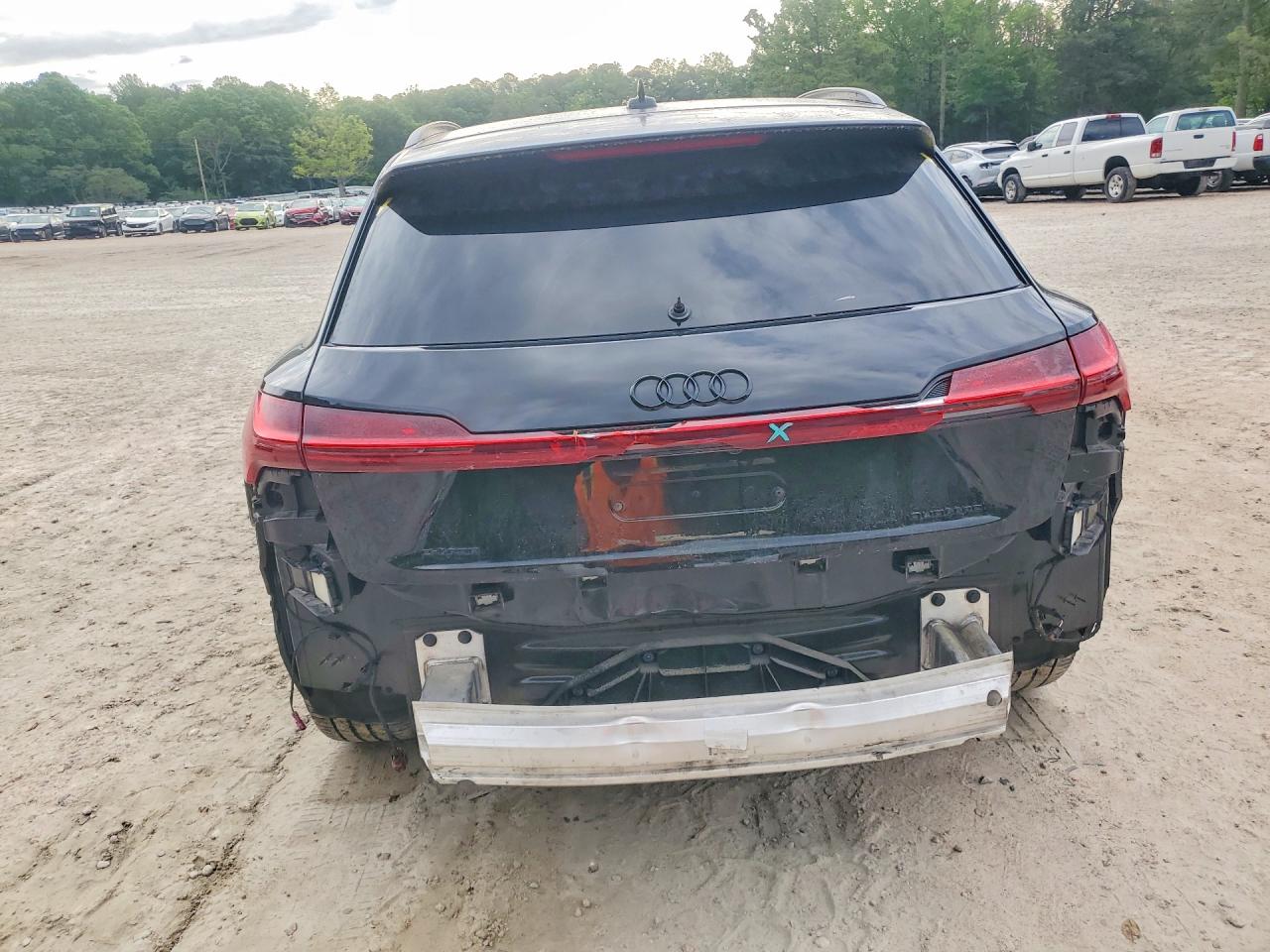2022 AUDI E-TRON