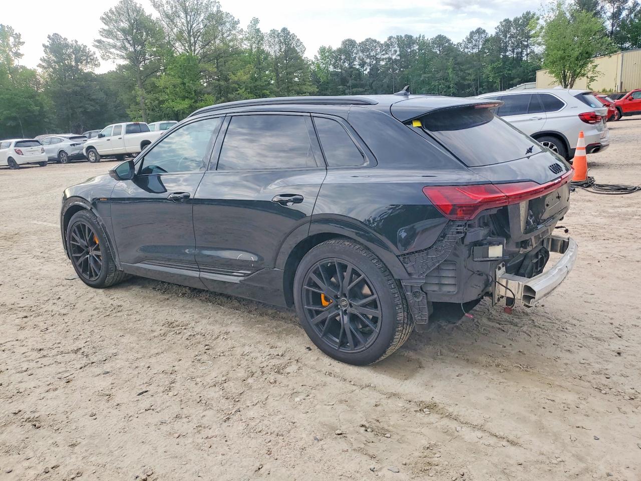 2022 AUDI E-TRON