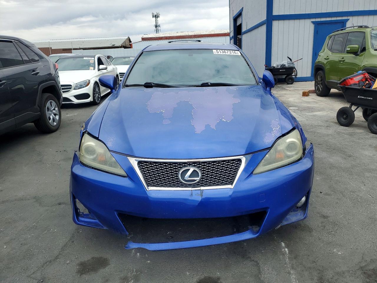 2011 LEXUS IS