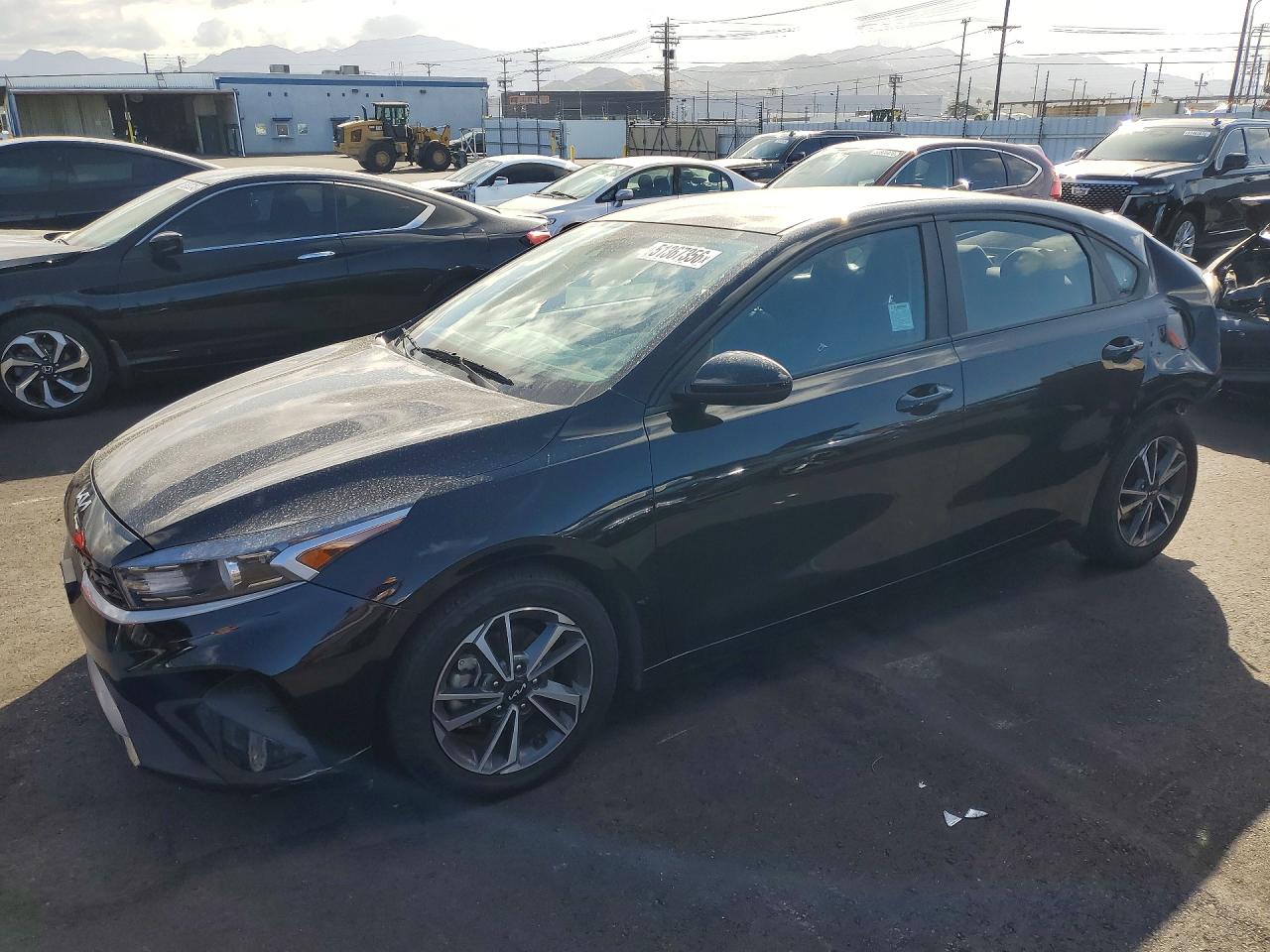 2023 KIA FORTE LXS