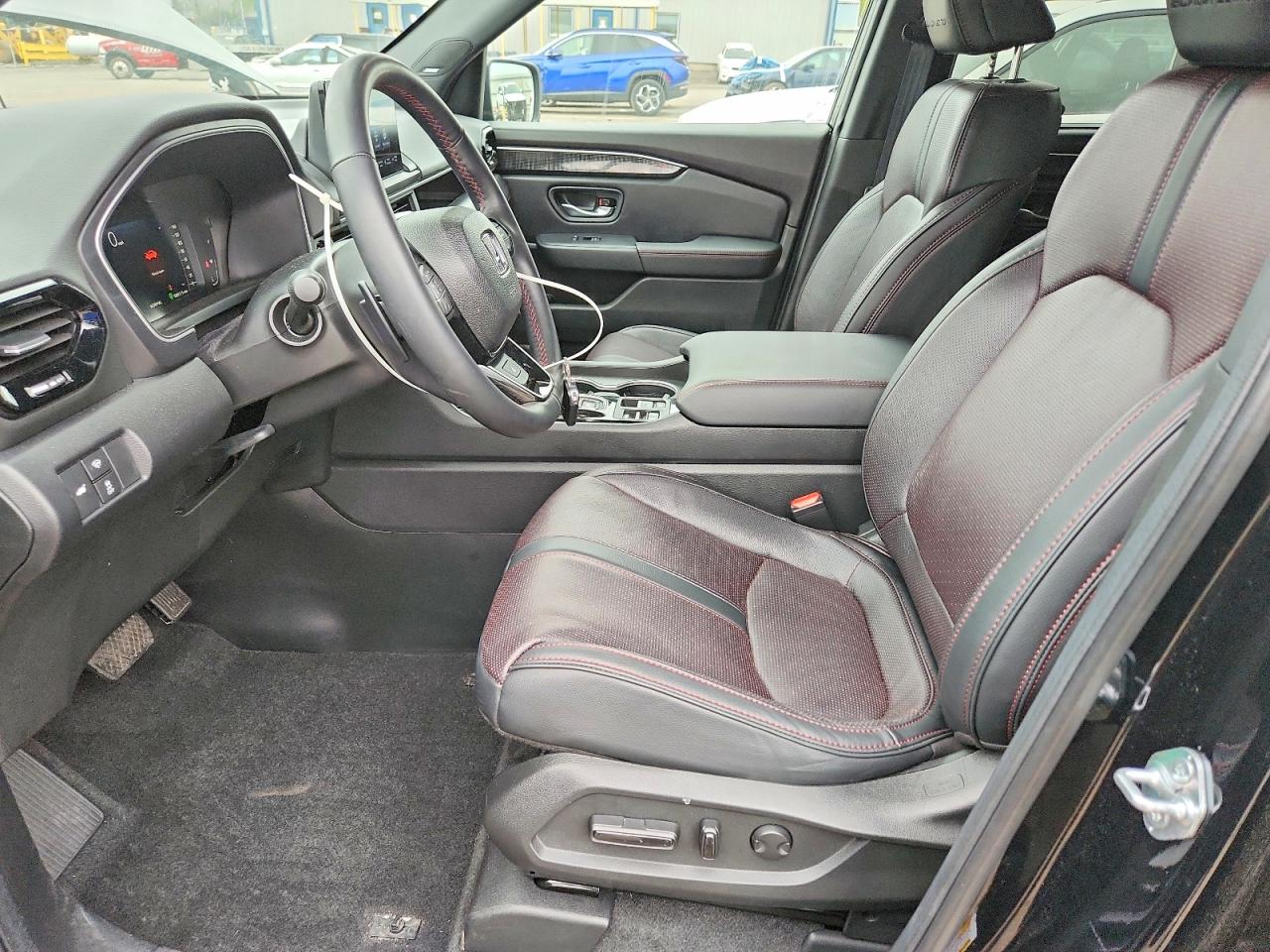 2025 HONDA PILOT
