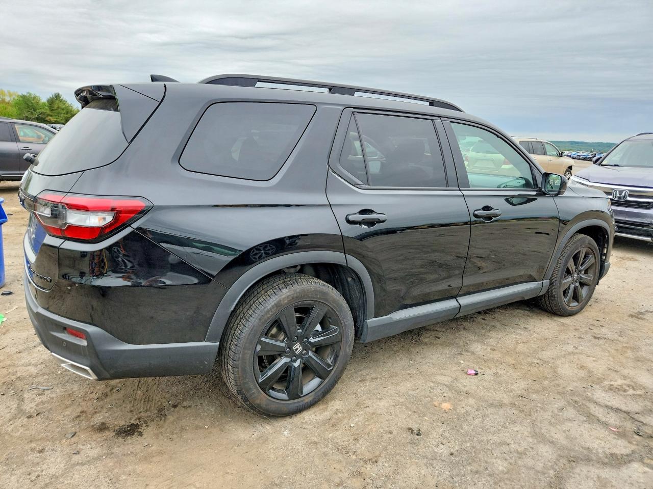 2025 HONDA PILOT
