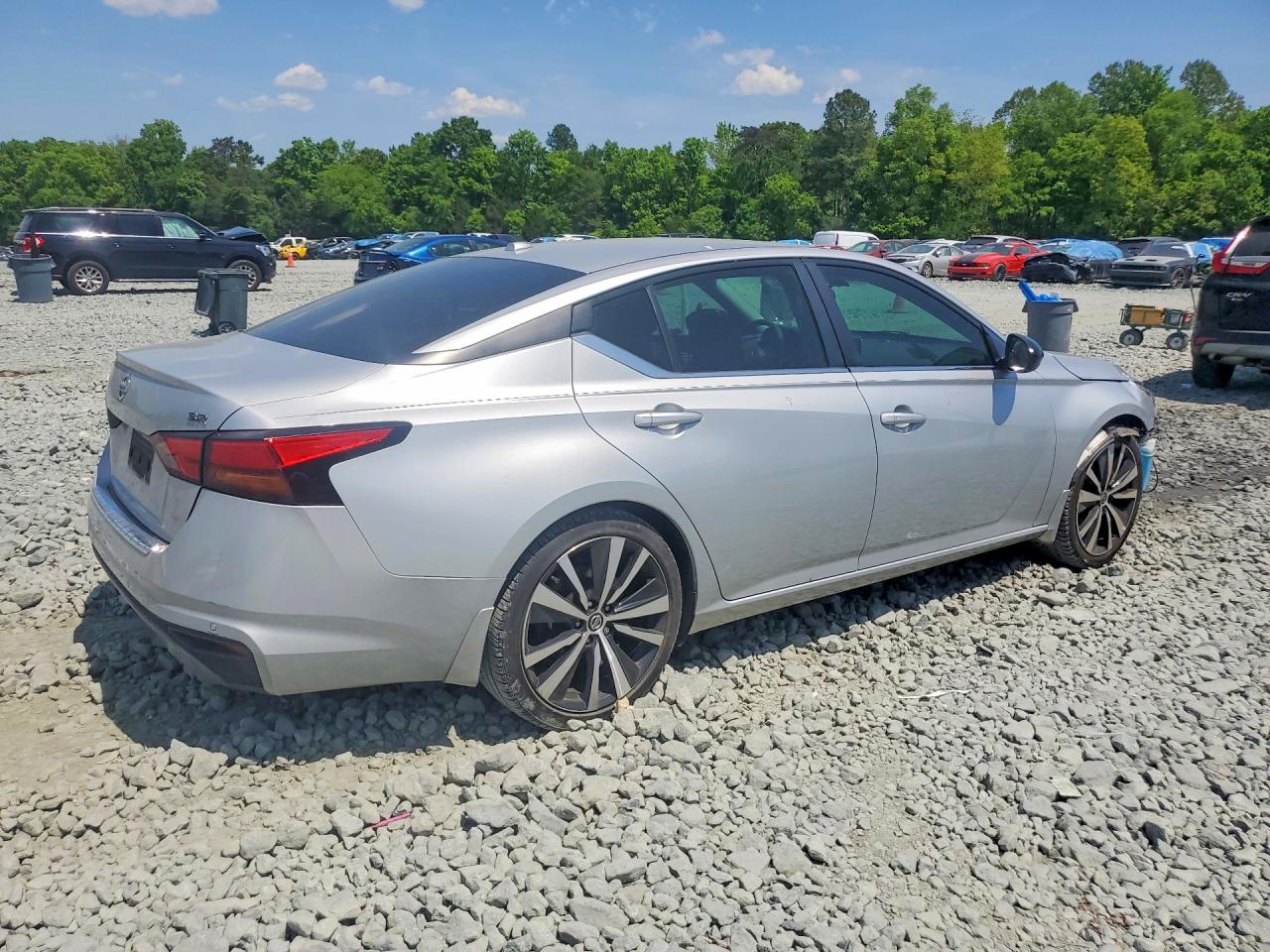 2022 NISSAN ALTIMA