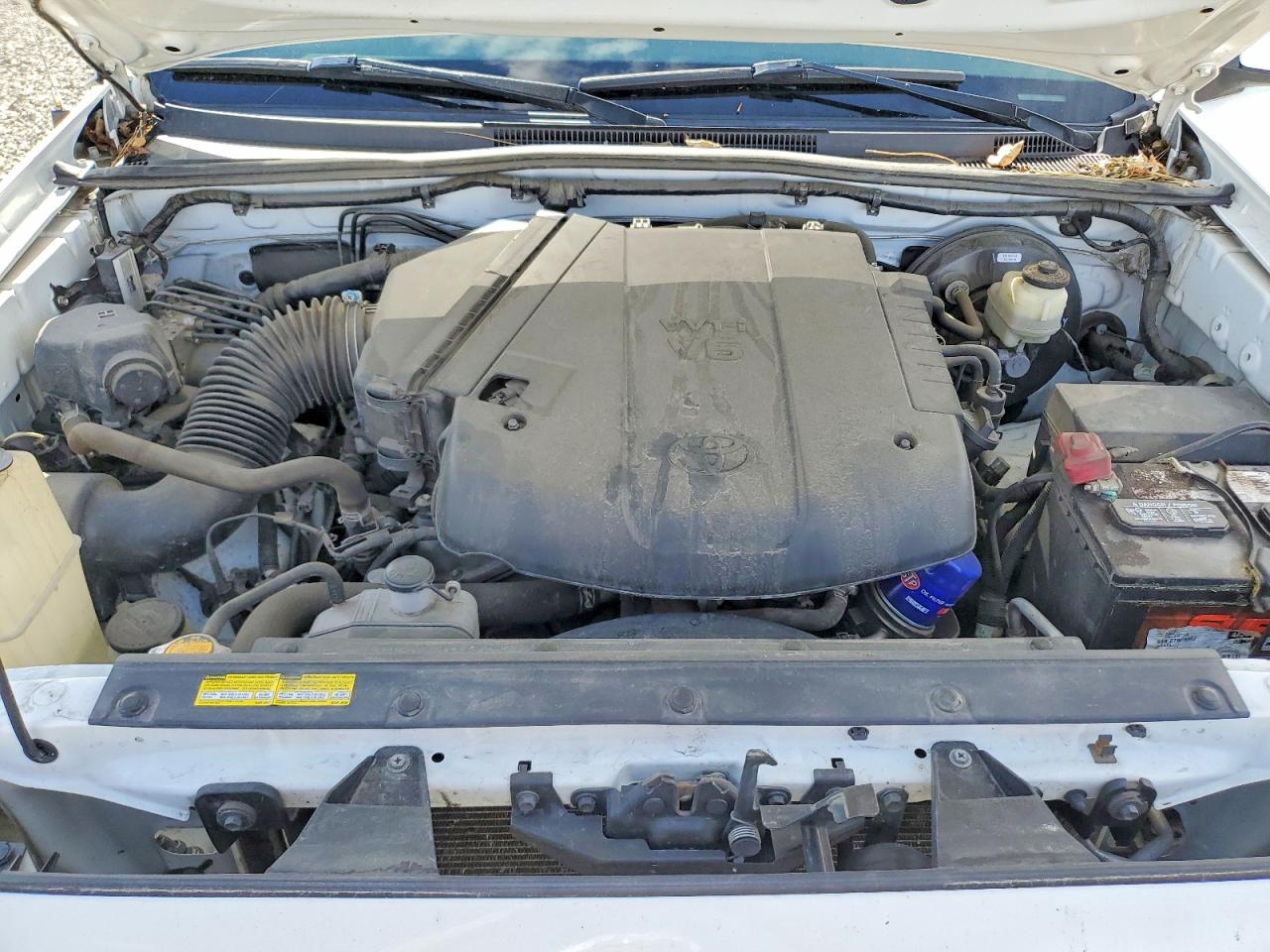2015 TOYOTA TACOMA