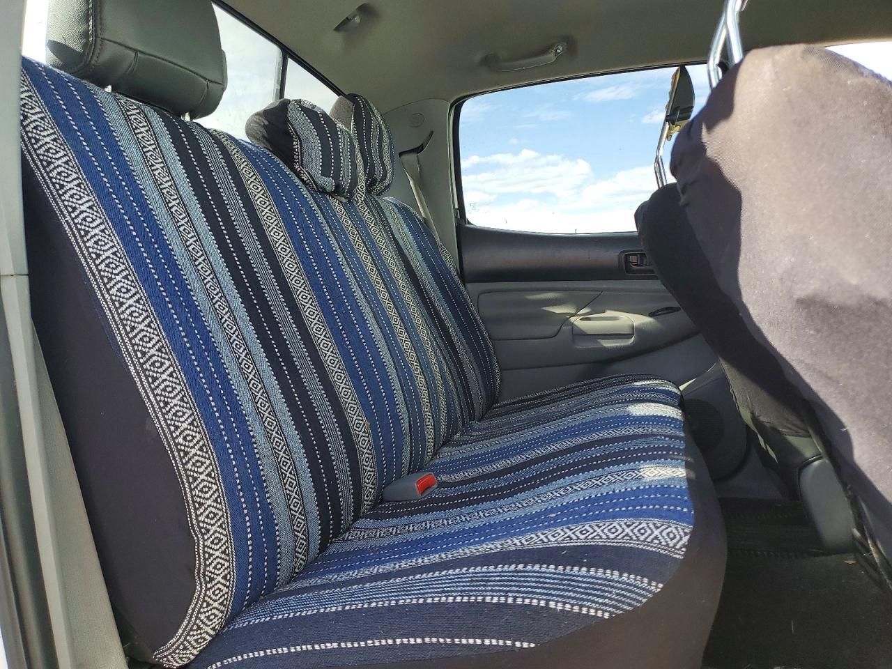 2015 TOYOTA TACOMA